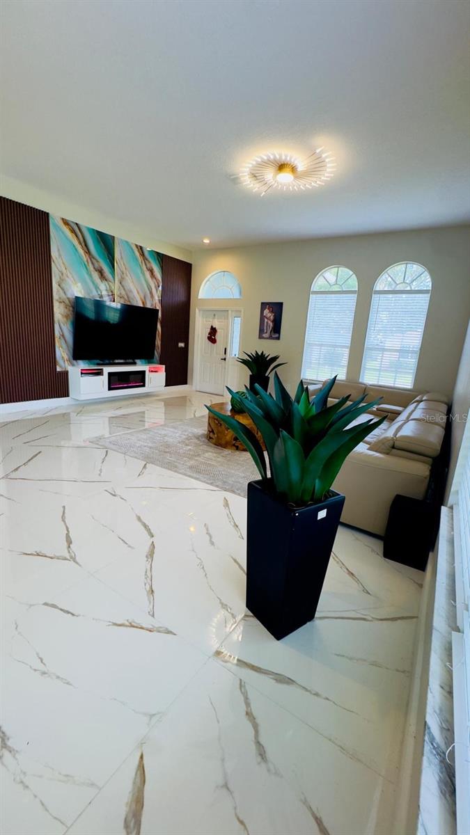 LAKE BERNADETTE 02B - Residential