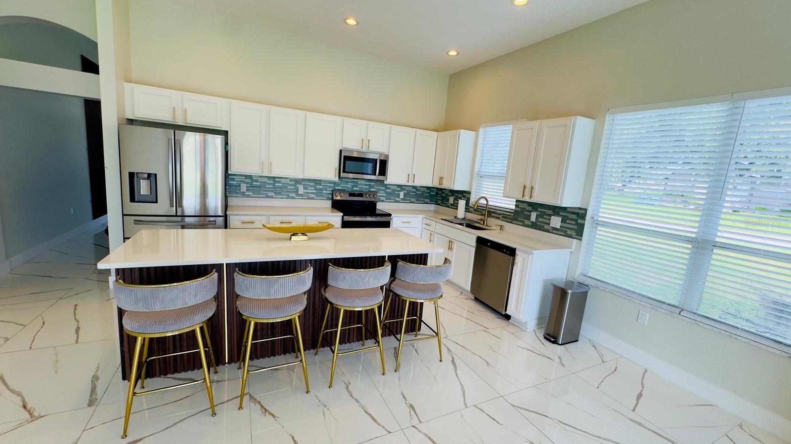 LAKE BERNADETTE 02B - Residential