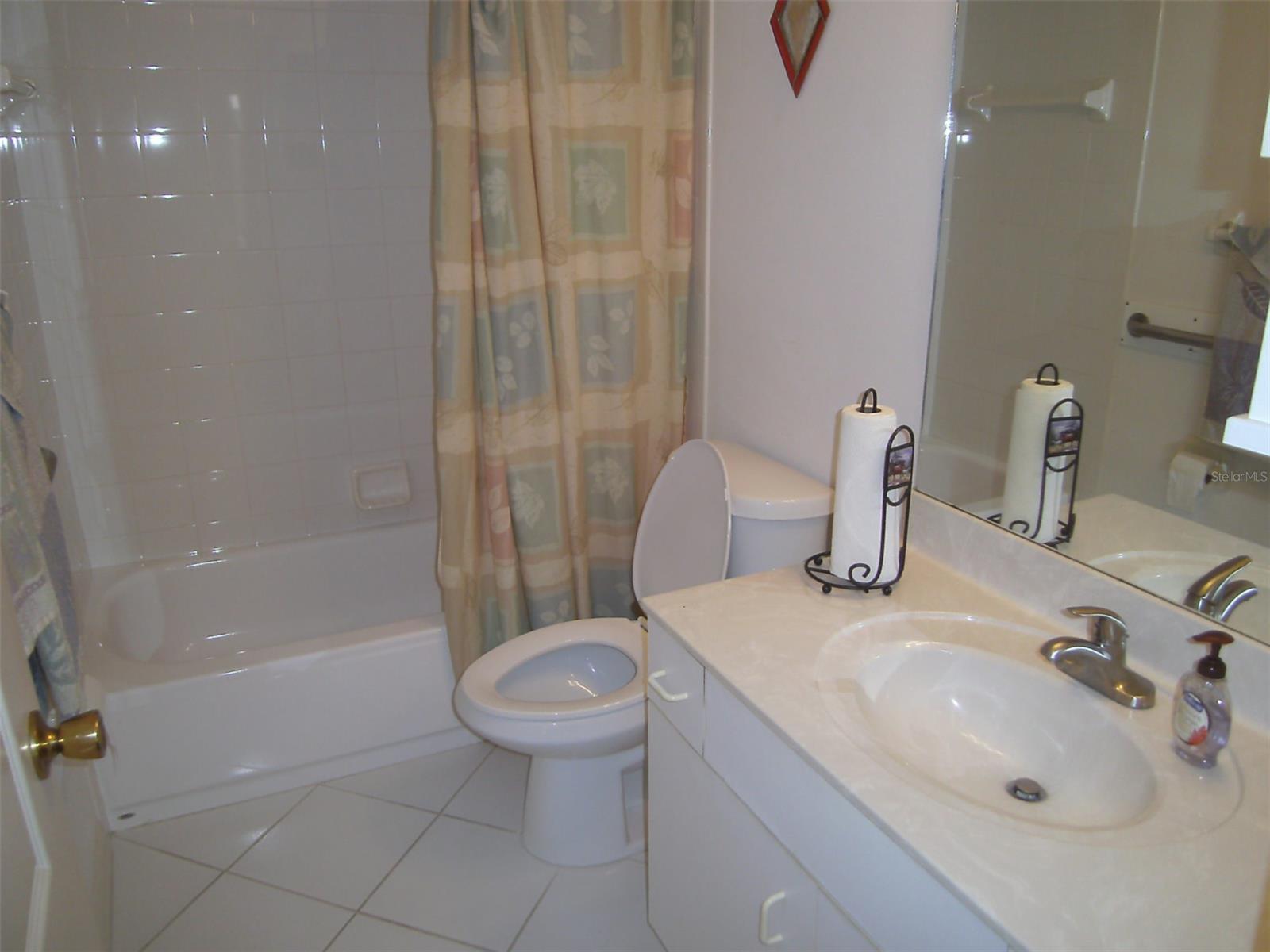 Florida Shores 01 - Residential