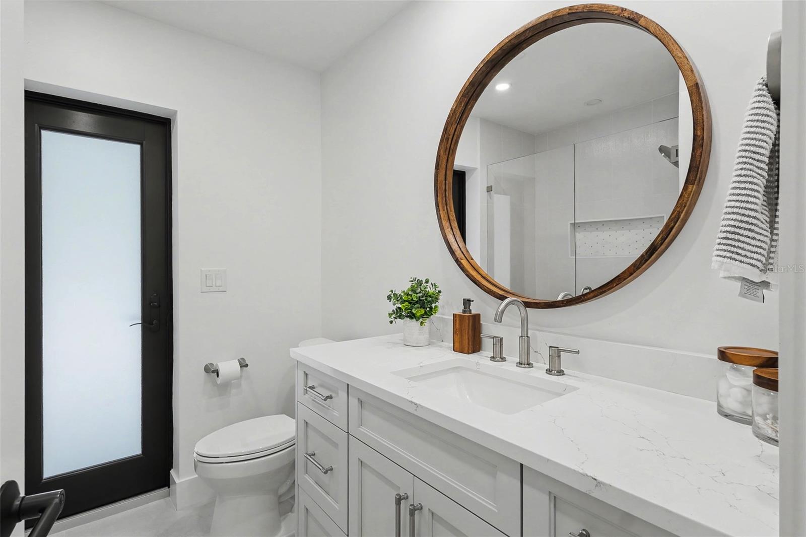 BUCCANEER BAY - Residential