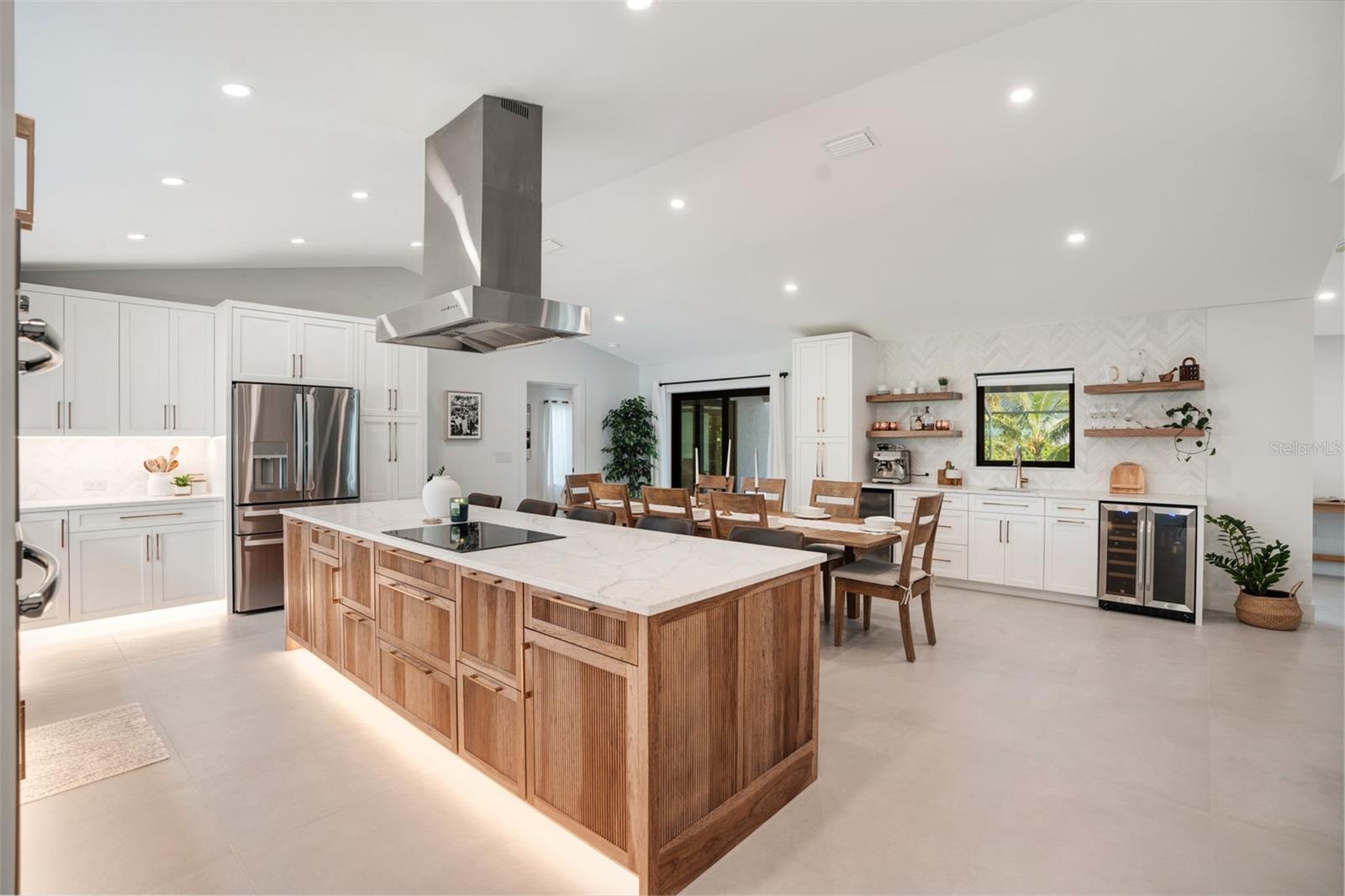 BUCCANEER BAY - Residential