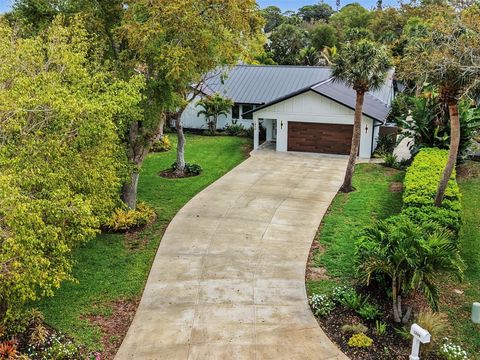 1899 BUCCANEER CIRCLE SARASOTA FL 34231