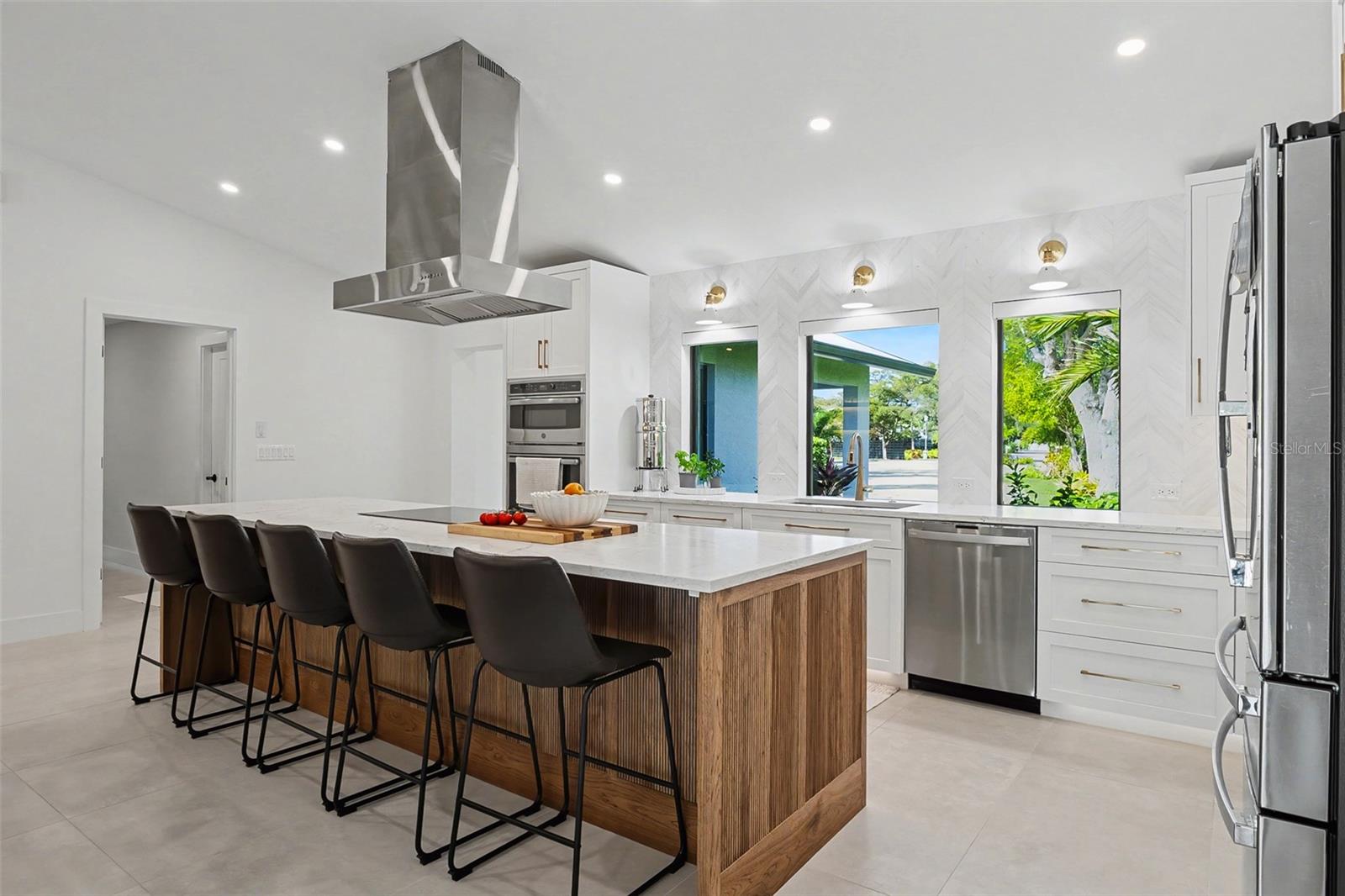 BUCCANEER BAY - Residential