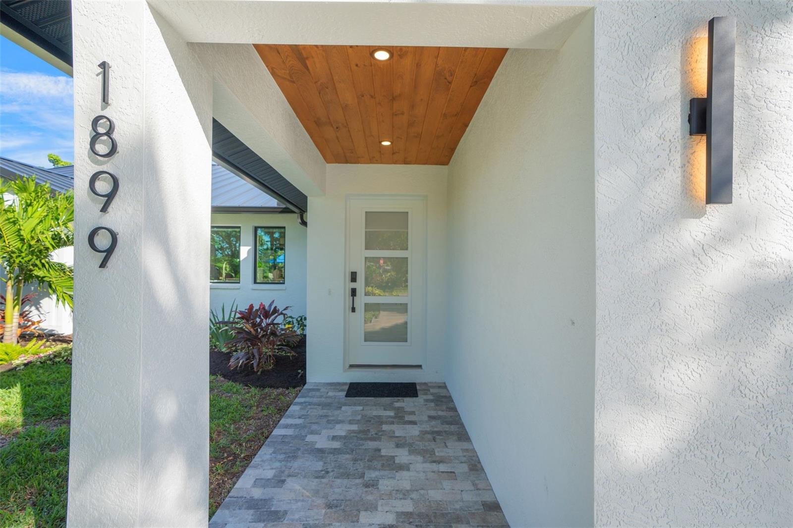 BUCCANEER BAY - Residential