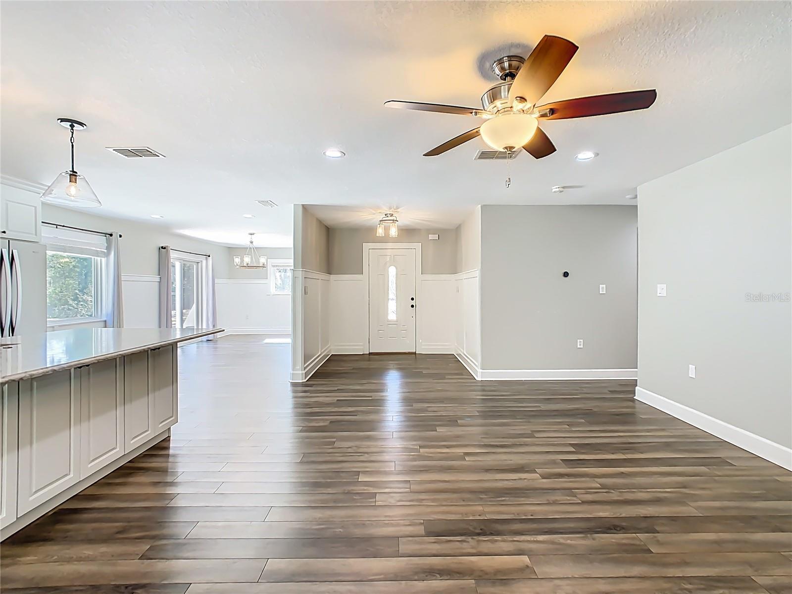 FOXHOLLOW SUB 42 - Residential