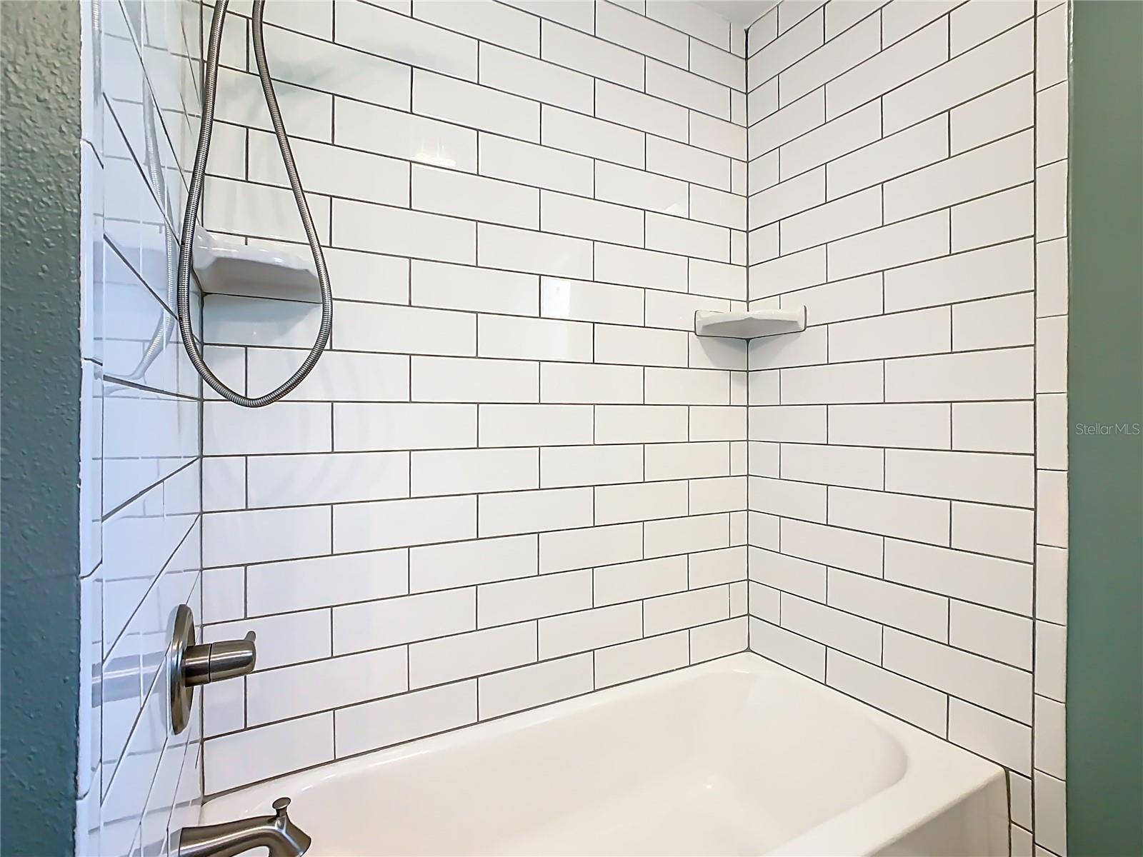 FOXHOLLOW SUB 42 - Residential