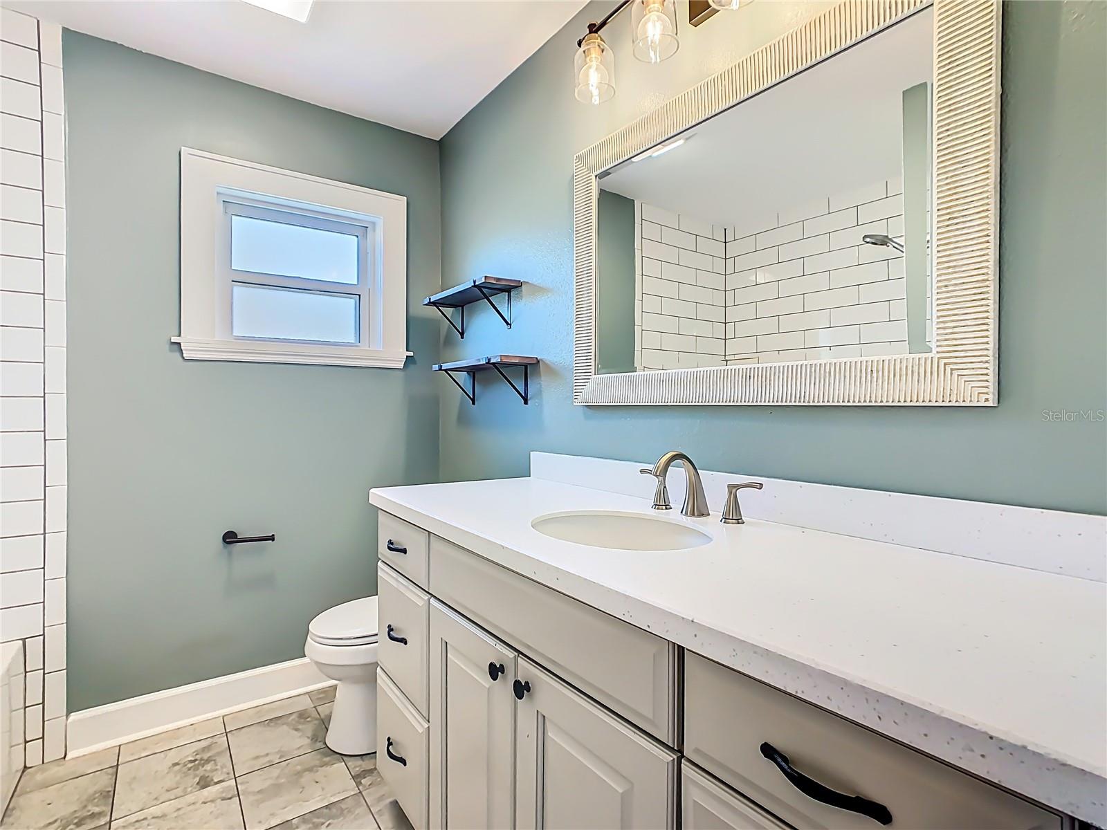 FOXHOLLOW SUB 42 - Residential