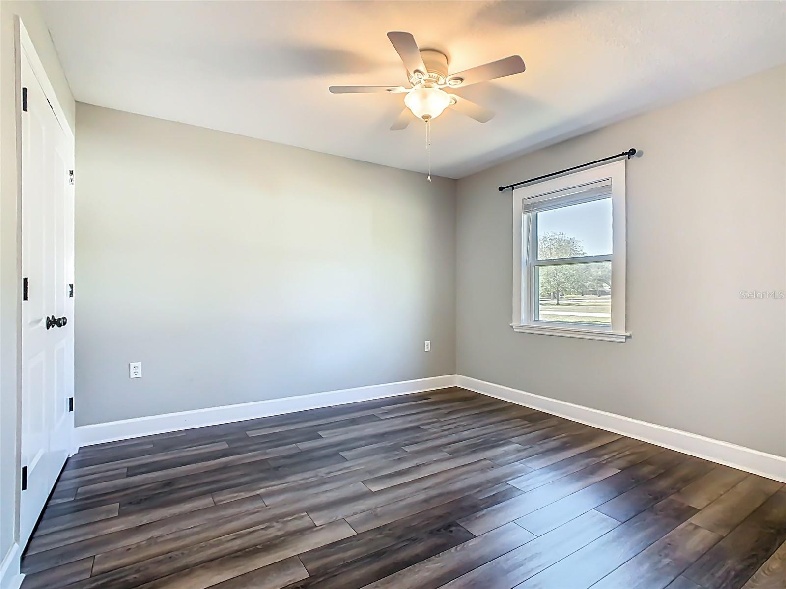 FOXHOLLOW SUB 42 - Residential