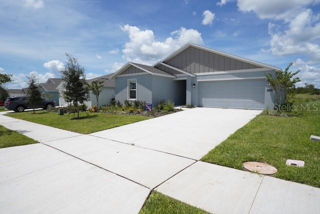 BEAUTIFUL SINGLE-FAMILY HOME in Hunt Club At Lake Wales community. This spacious one-story home features four bedrooms and two full bathrooms. Its open layout seamlessly connects the kitchen, dining room, and family room, with a patio extending the indoor space to the outdoors. The fence will be installed soon, allowing you to enjoy the privacy of your outdoor patio. Amenities include a clubhouse with resort style pool, fitness center, dog park, pickleball, basketball and soccer field. Conveniently located near shopping, restaurants, parks, schools, and more