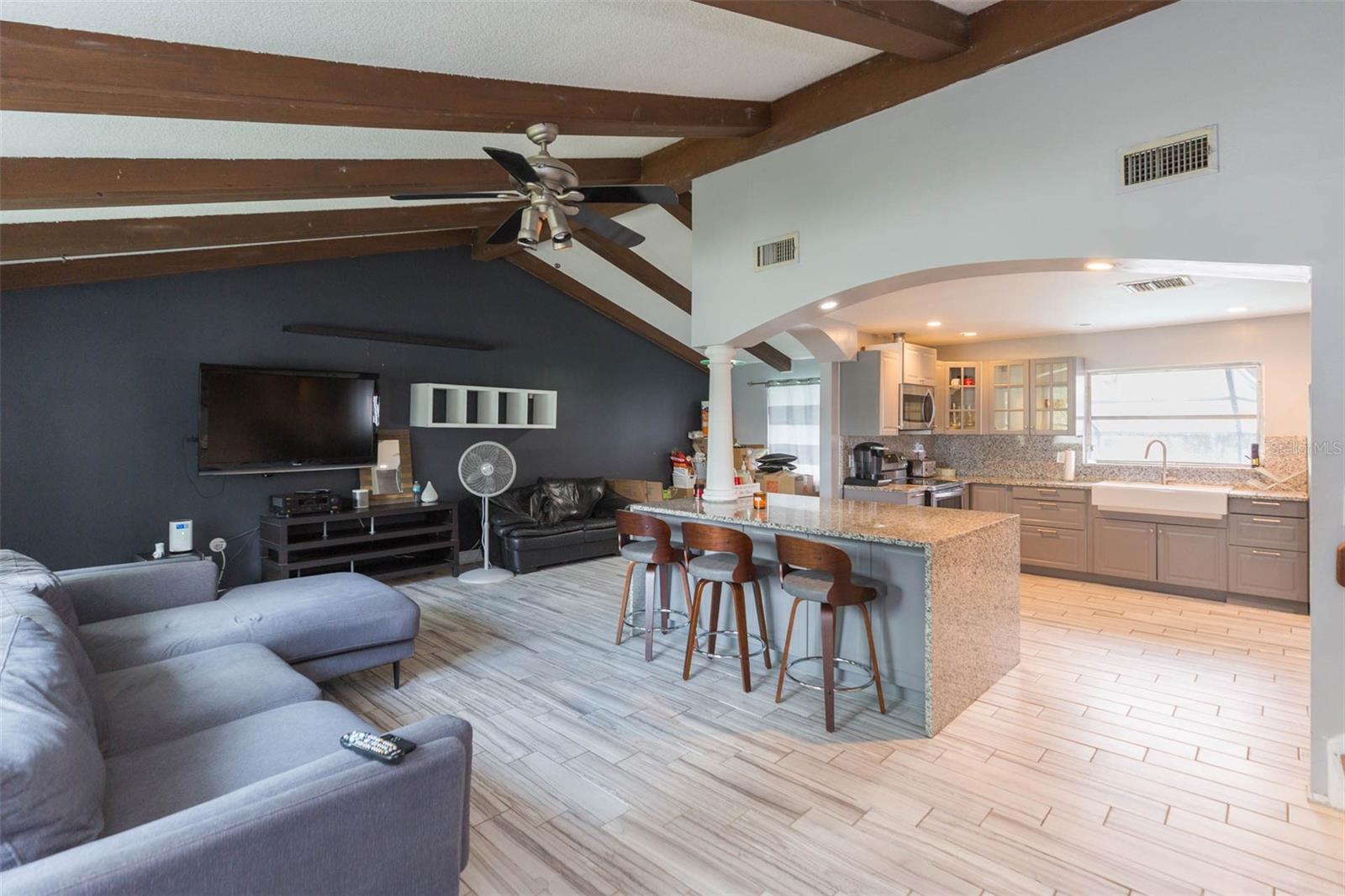 1610 BURNING TREE LANE