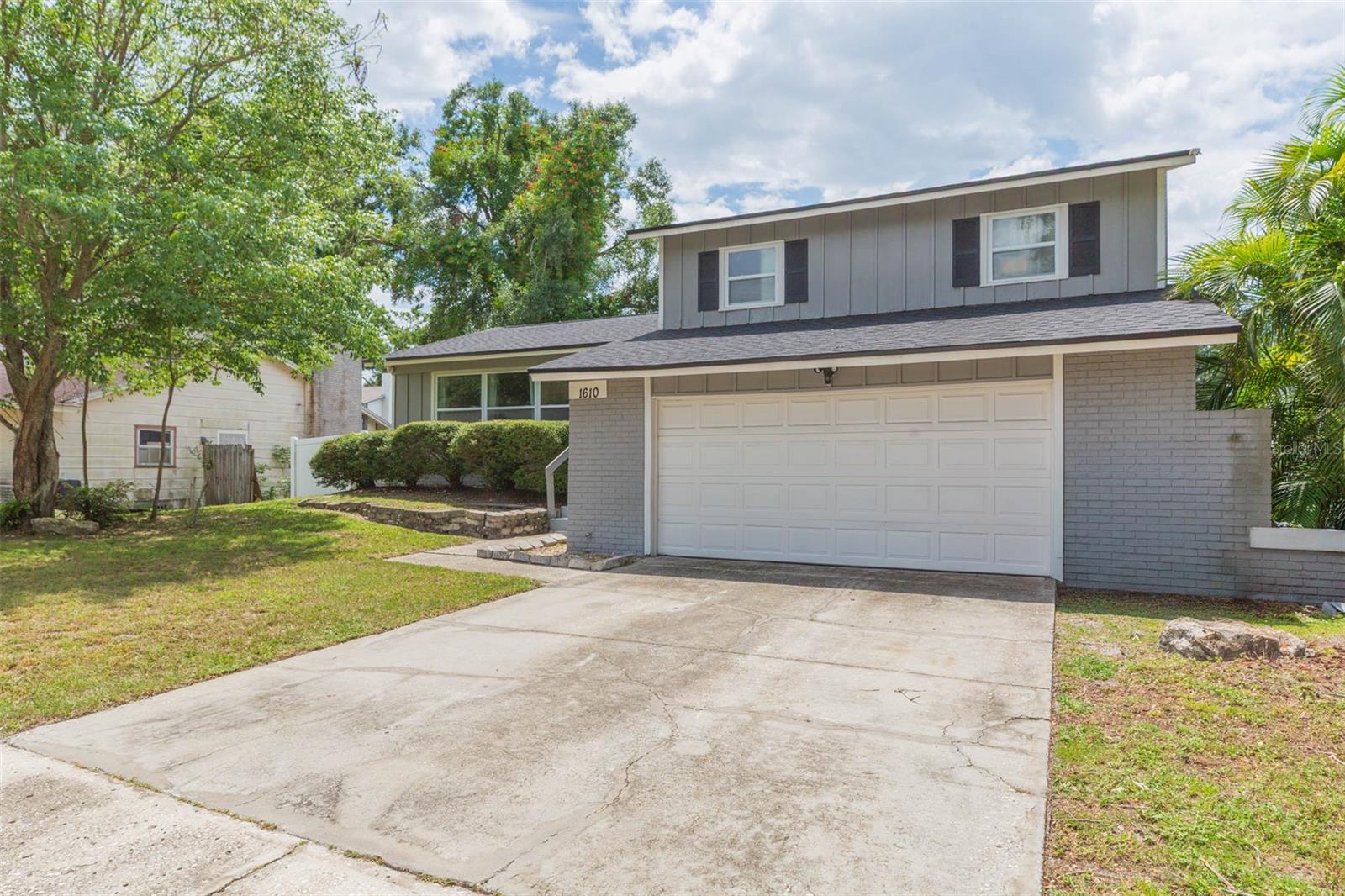 1610 BURNING TREE LANE