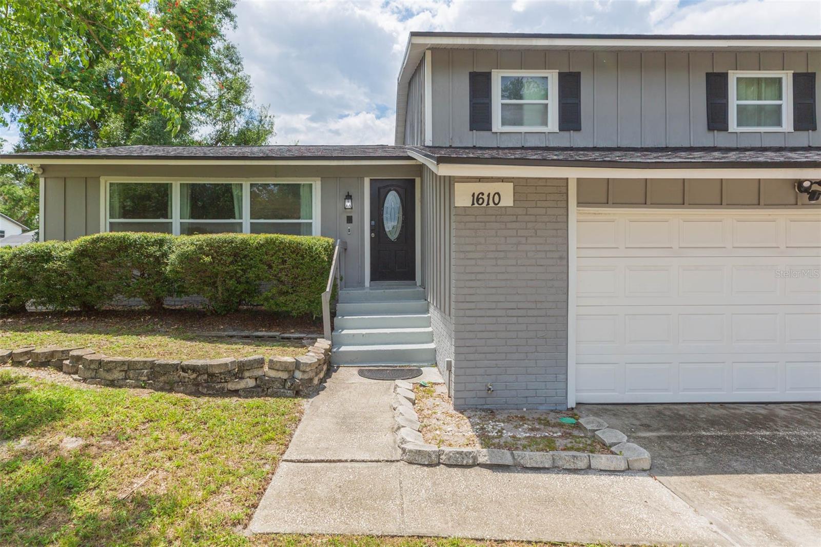 1610 BURNING TREE LANE