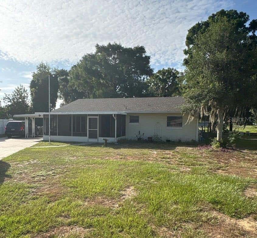 Photo of 12034 Pine Court, Leesburg, FL 34788 (MLS # TB8523261)