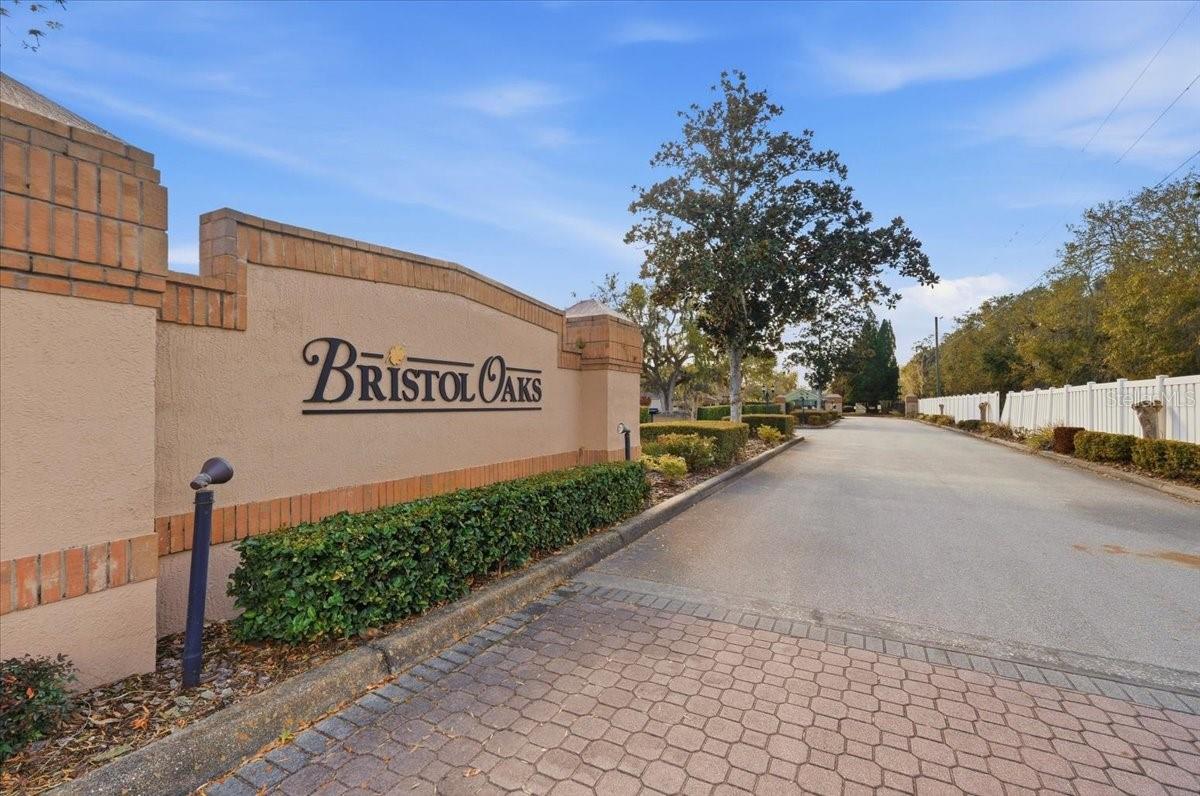 BRISTOL OAKS - Residential