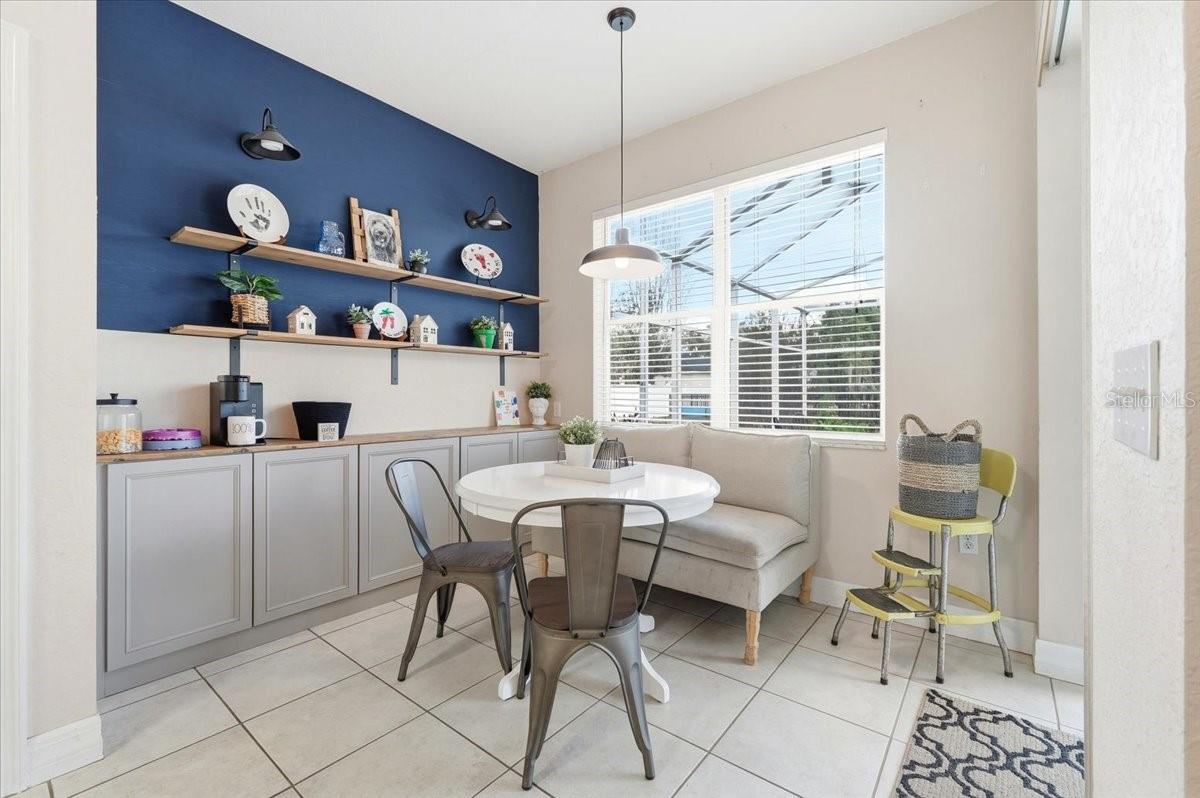 BRISTOL OAKS - Residential