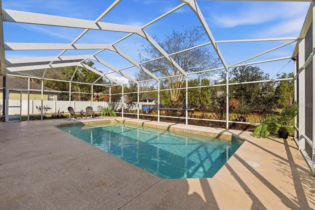 BRISTOL OAKS - Residential