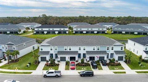 A home in PARRISH