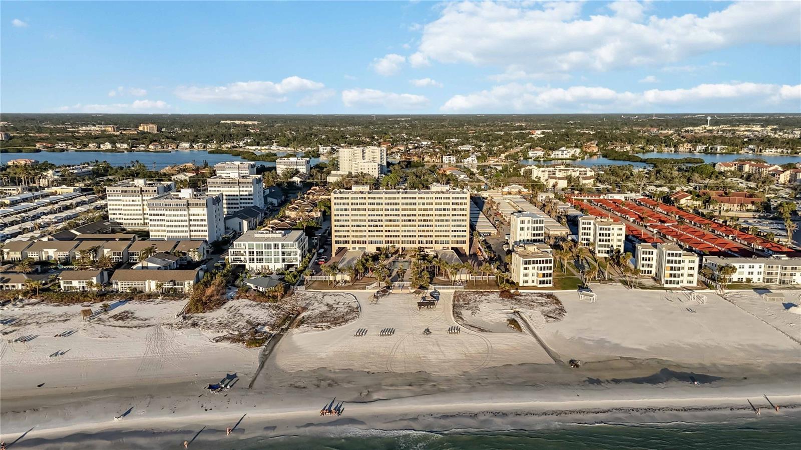 HORIZONS WEST - Residential