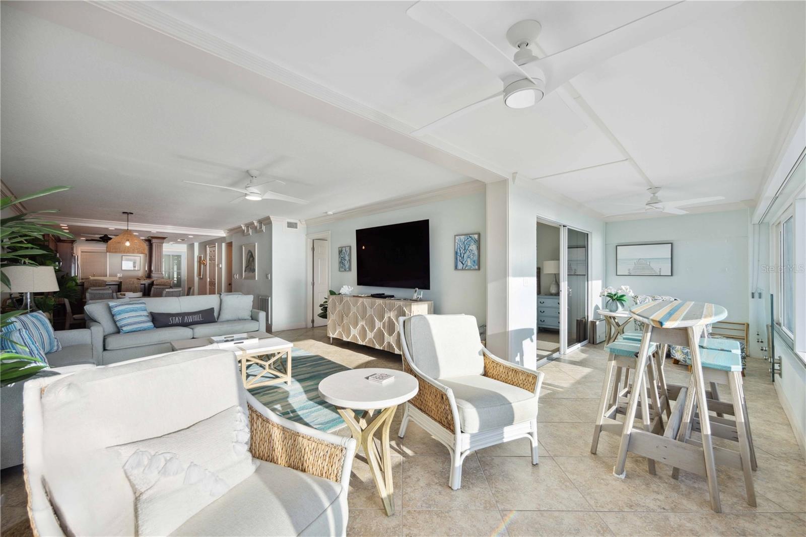 HORIZONS WEST - Residential