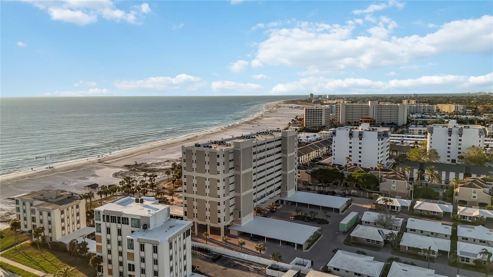 HORIZONS WEST - Residential