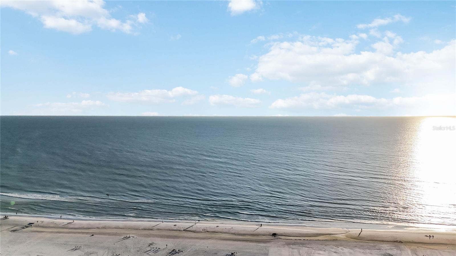 HORIZONS WEST - Residential