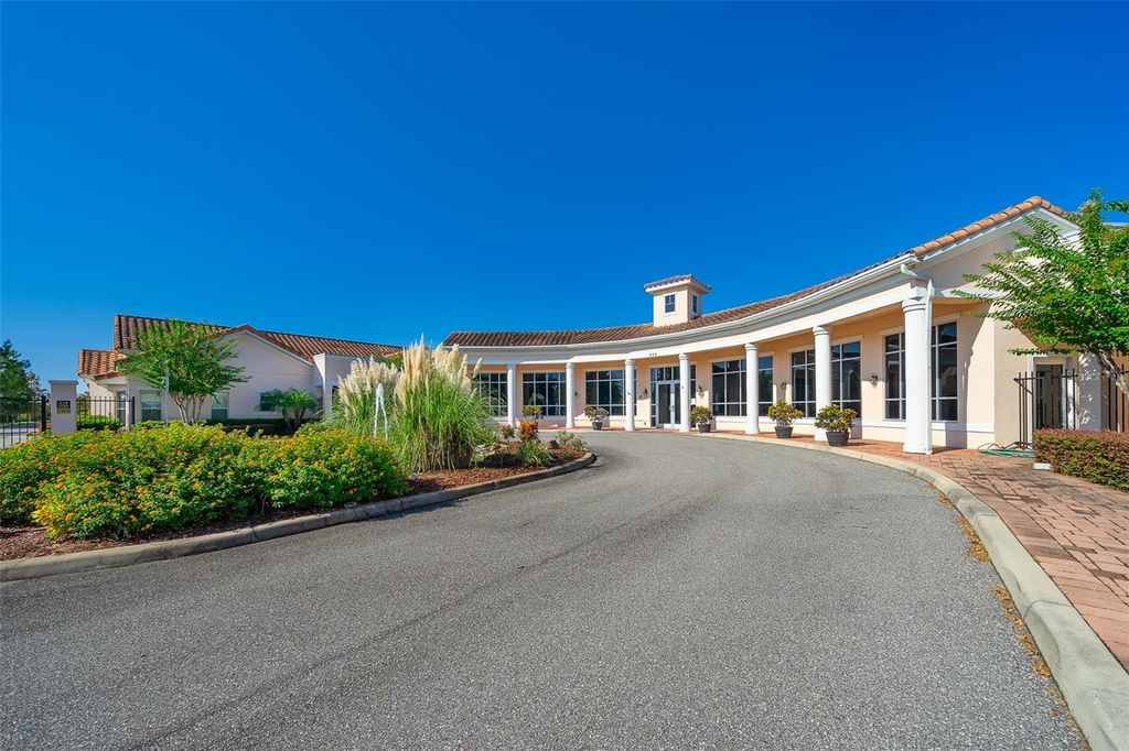 Photo of 1075 David Walker Drive #C-1, Tavares, FL 32778 (MLS # O6364053)