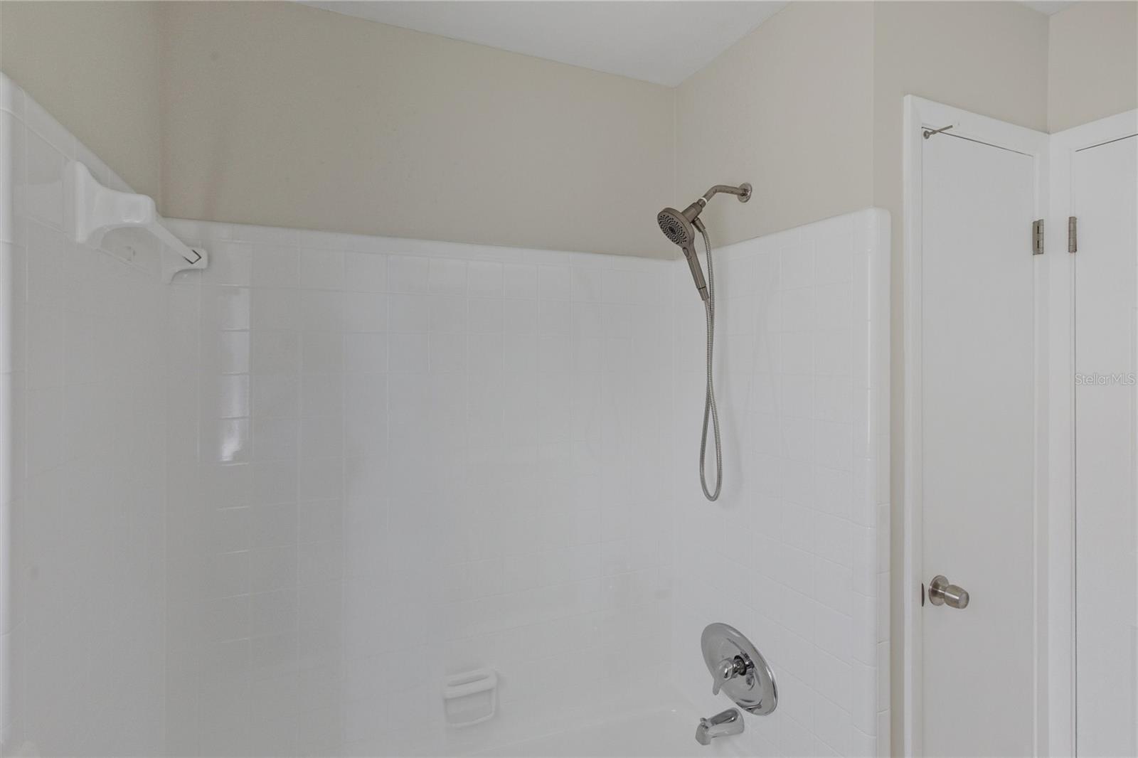 CASA DEL SOL FIFTH UNIT - Residential