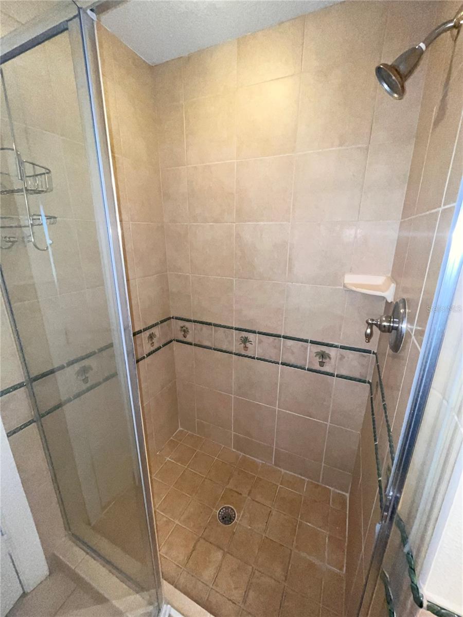 HERITAGE CROSSING CONDO PH 9 - Residential