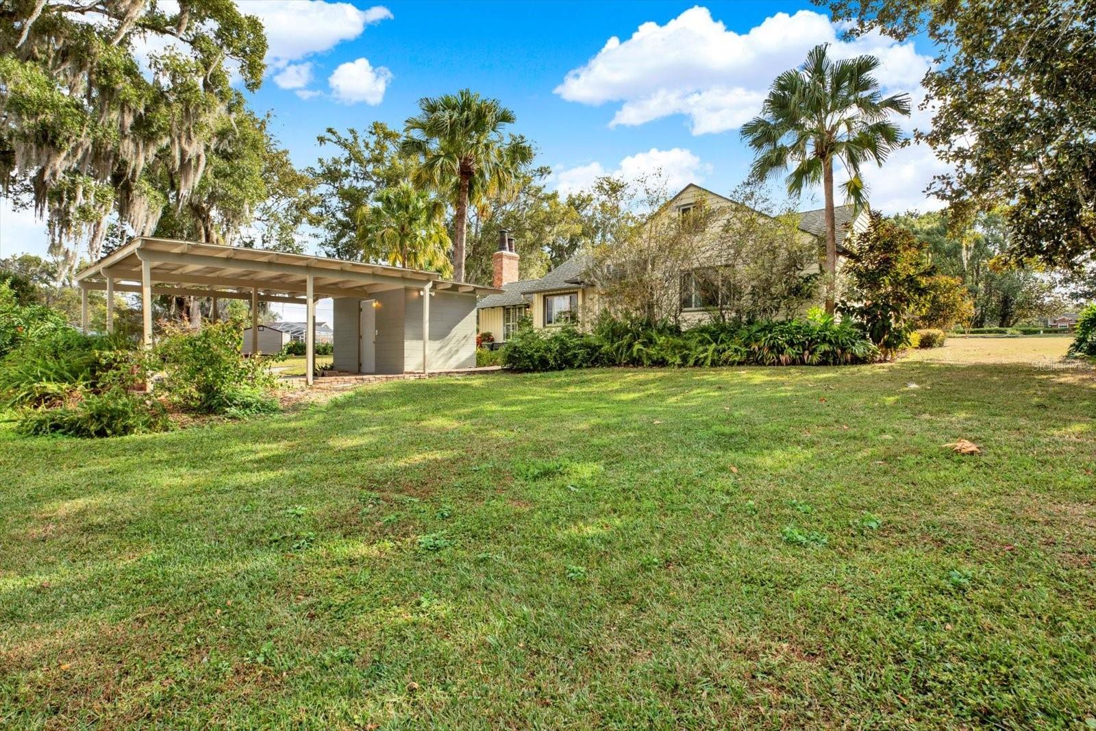 HILLCREST - Residential