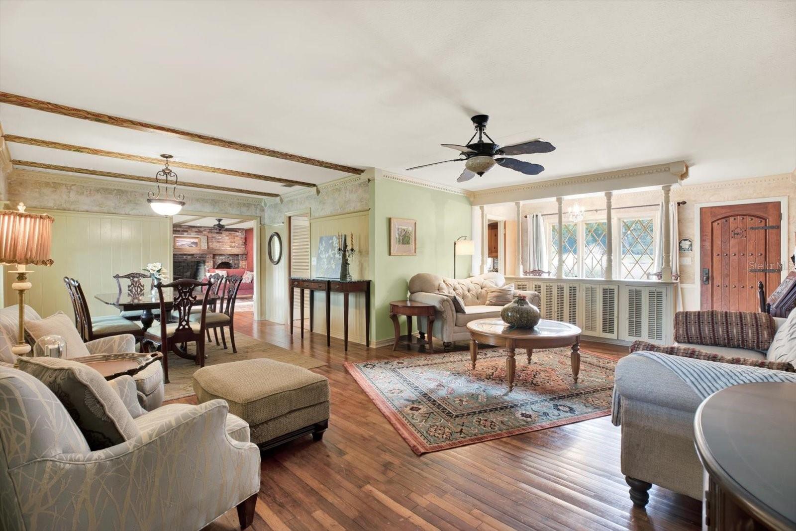 HILLCREST - Residential