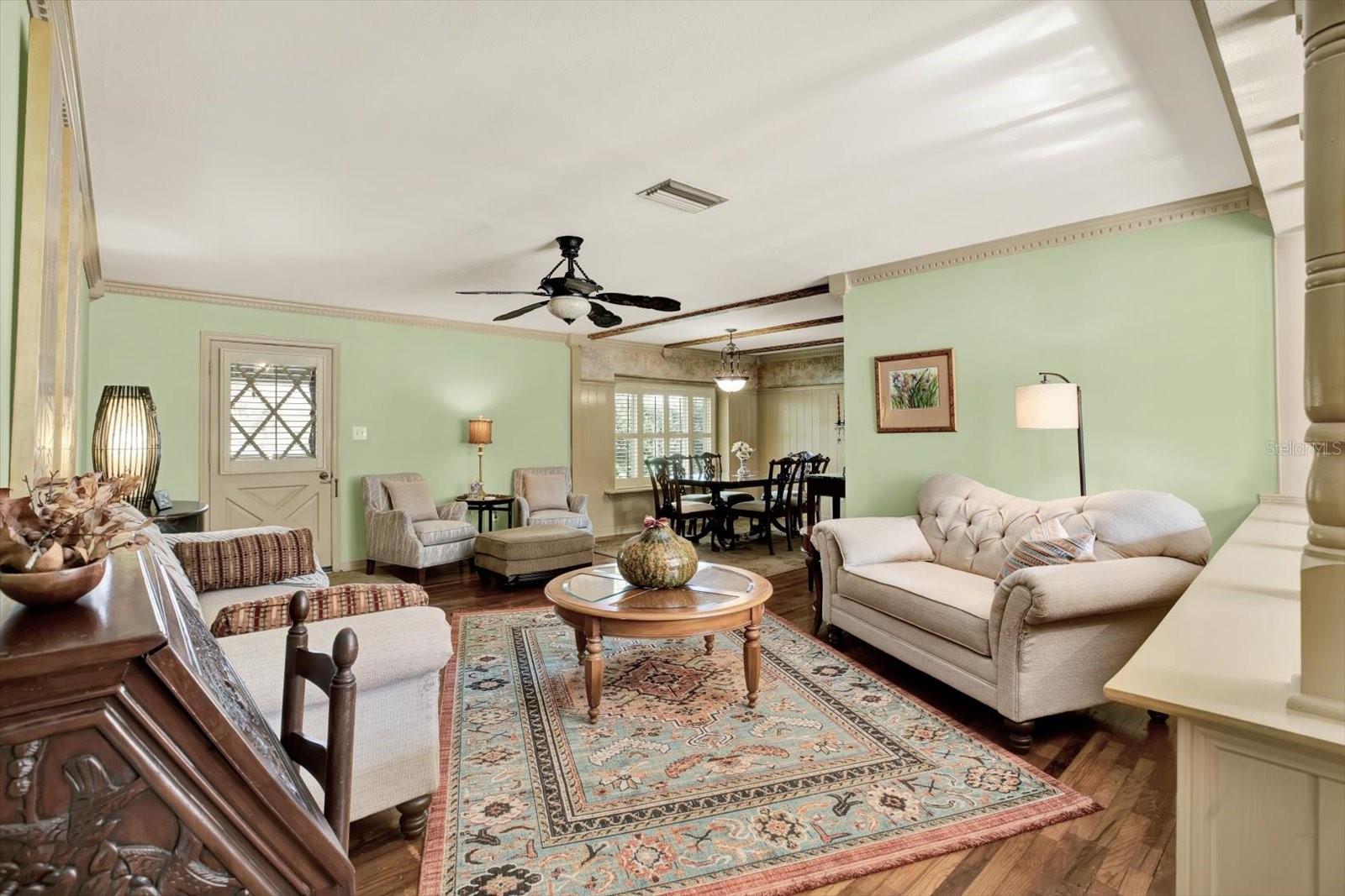 HILLCREST - Residential