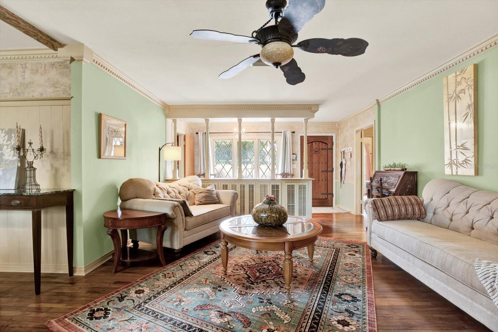 HILLCREST - Residential