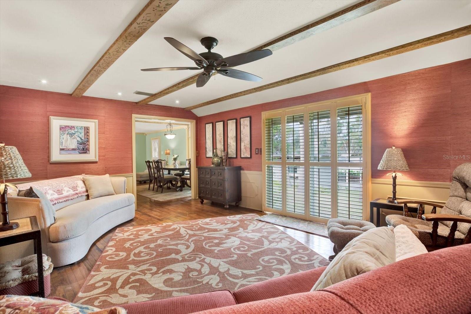 HILLCREST - Residential