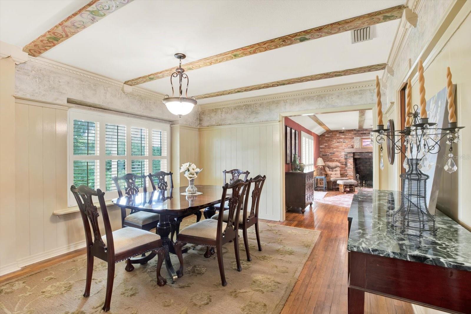 HILLCREST - Residential