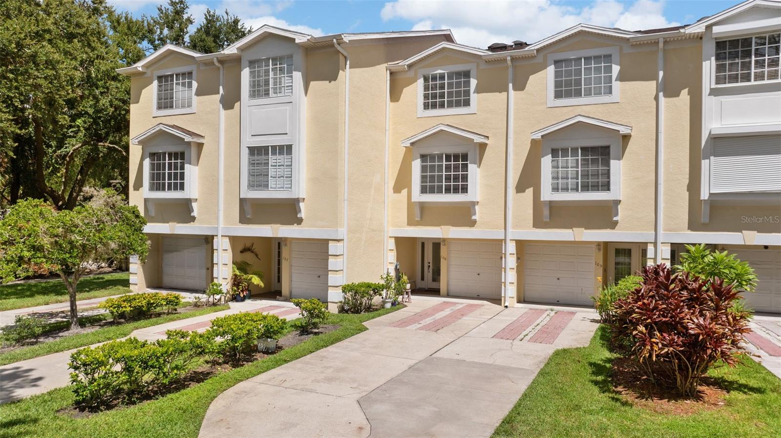 106 BRENT CIRCLE
