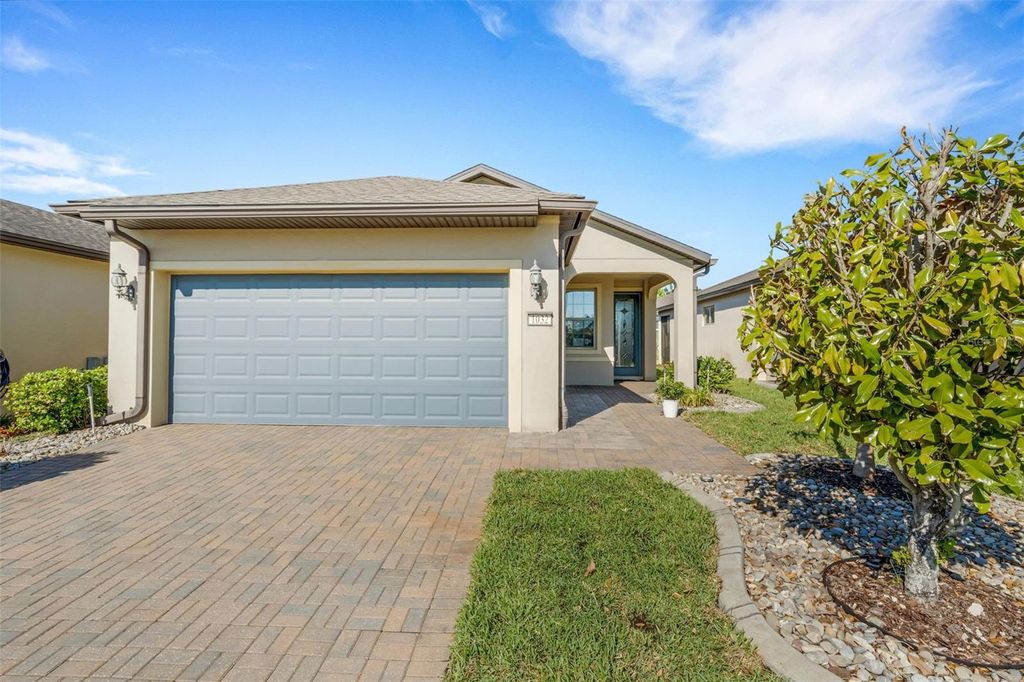 Photo of 1032 Salamanca Place, Davenport, FL 33837 (MLS # S5146301)