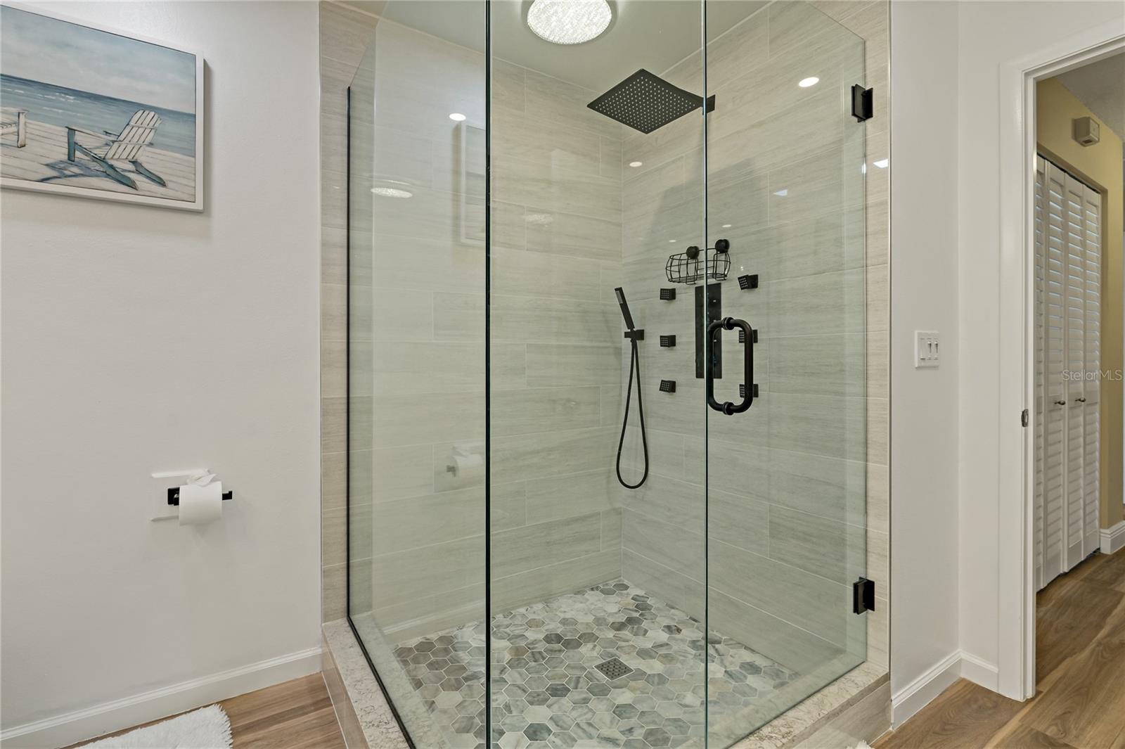 TREE HOUSE - Residential Lease