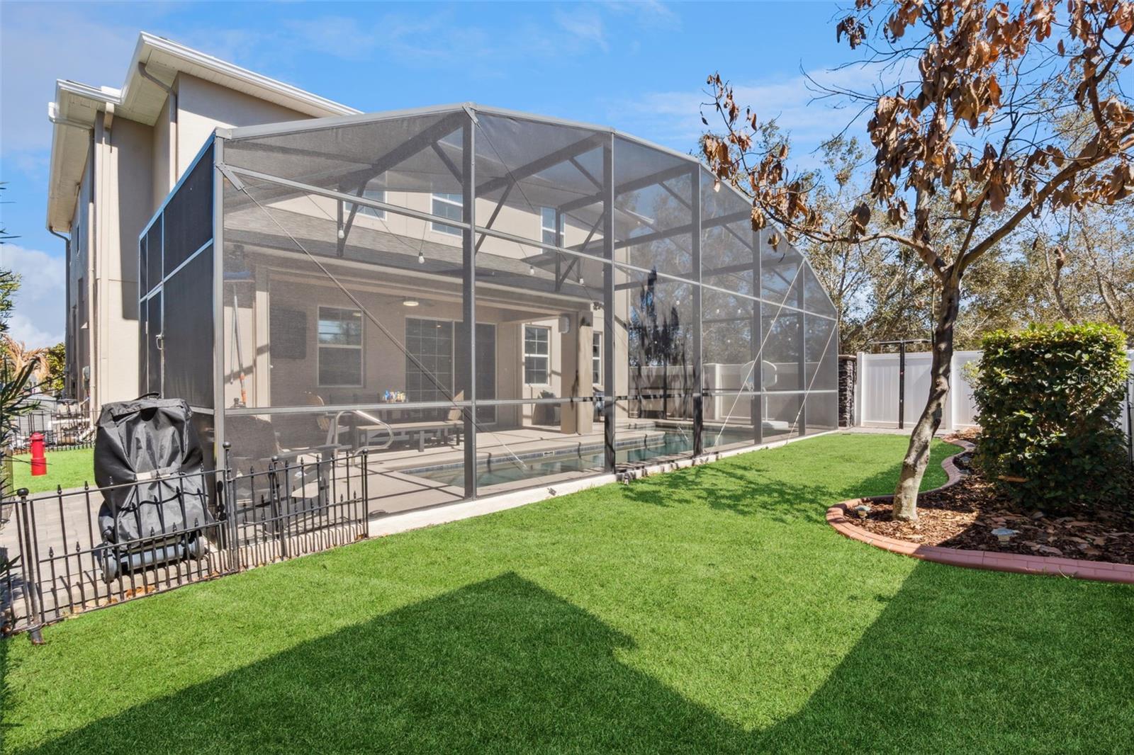 GREENVILLE COMMONS - Residential