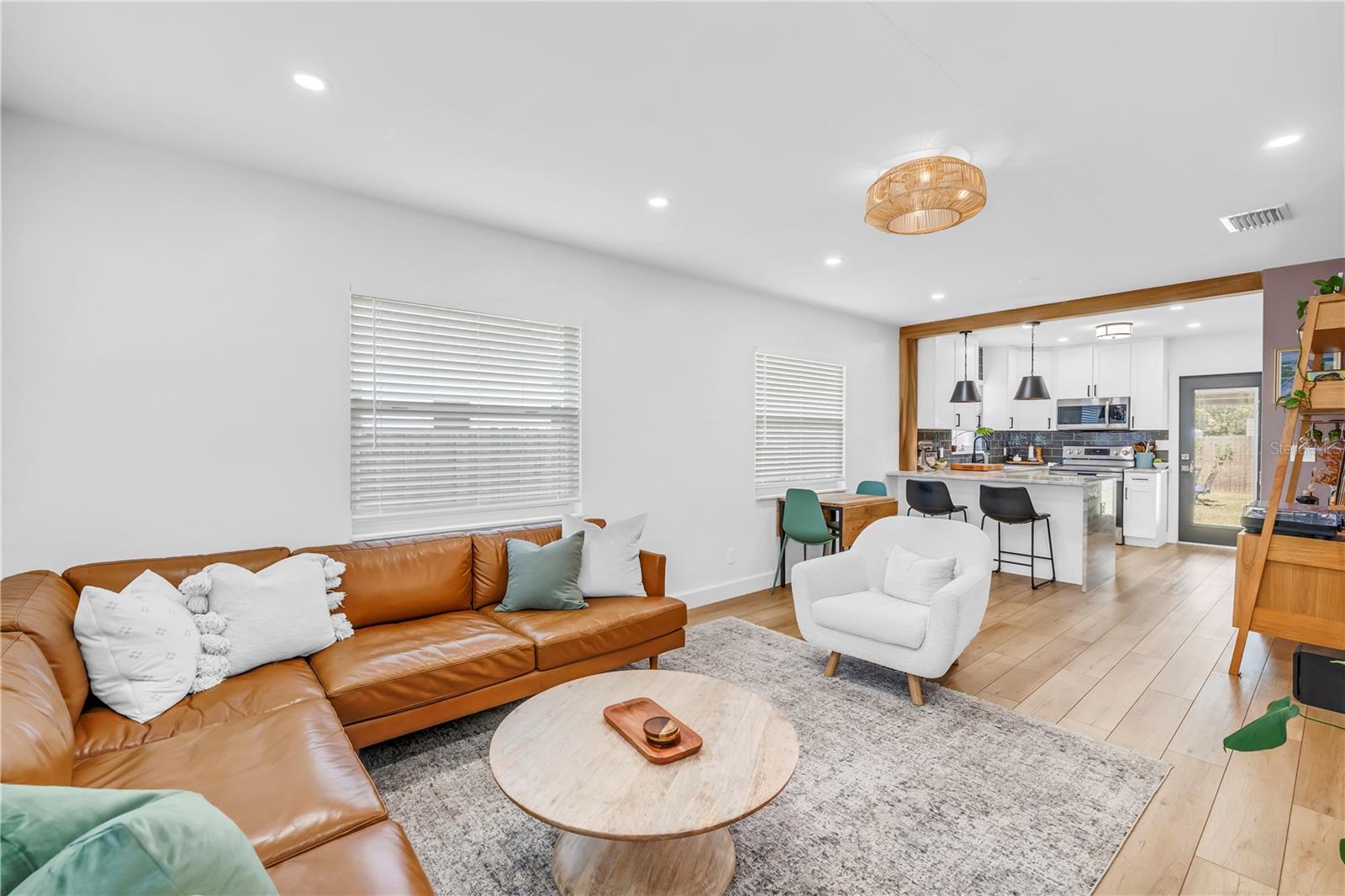 AVALON - Residential Lease