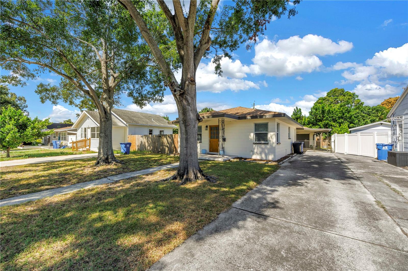 AVALON - Residential Lease