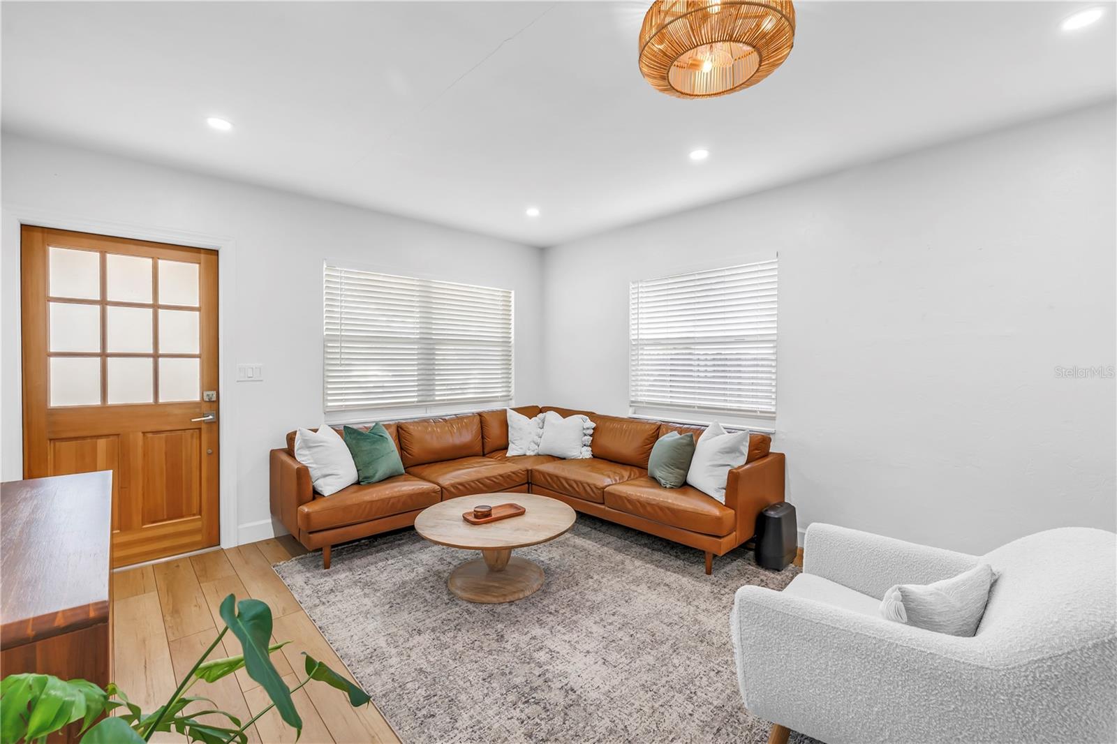 AVALON - Residential Lease