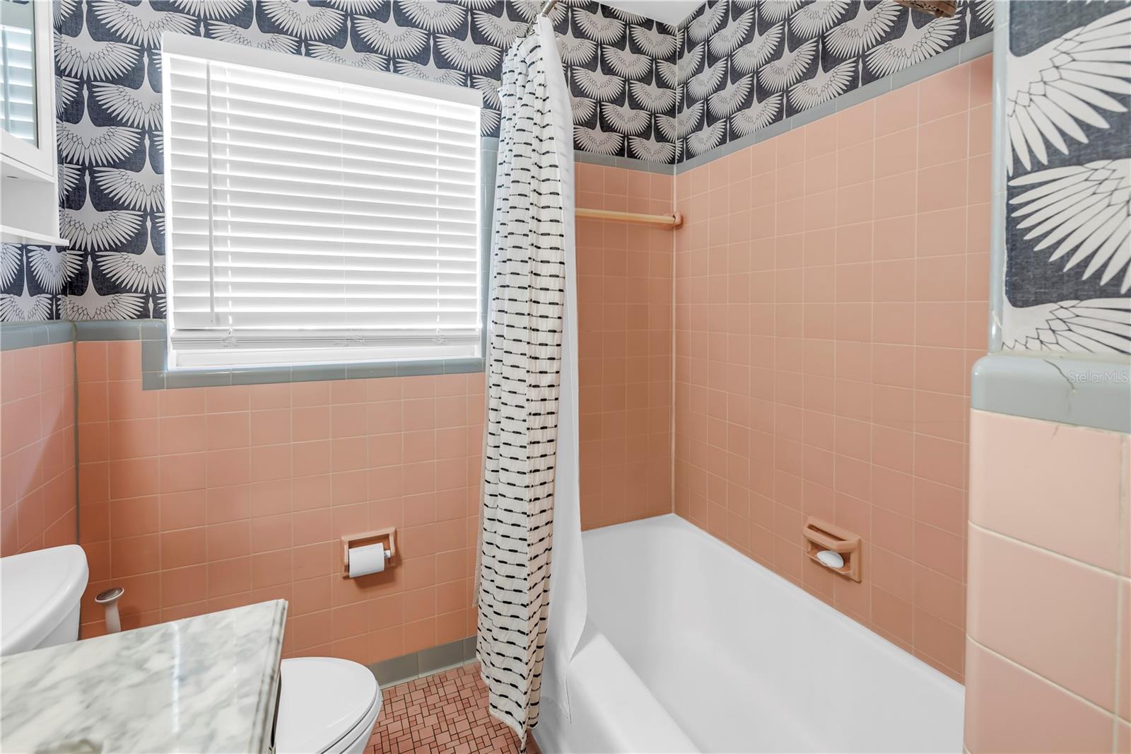 AVALON - Residential Lease