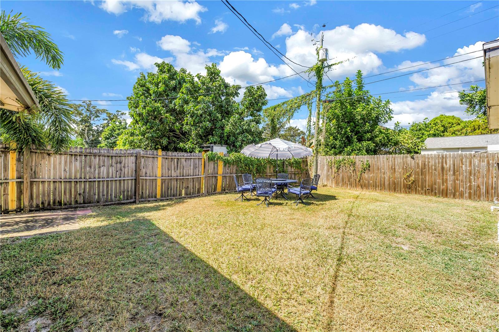 AVALON - Residential Lease