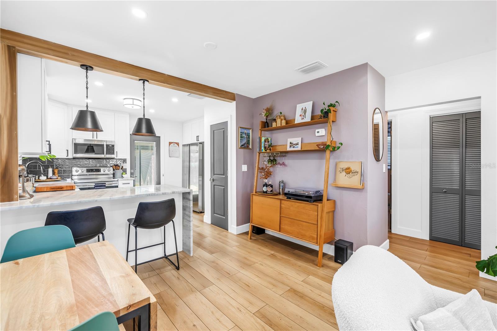 AVALON - Residential Lease