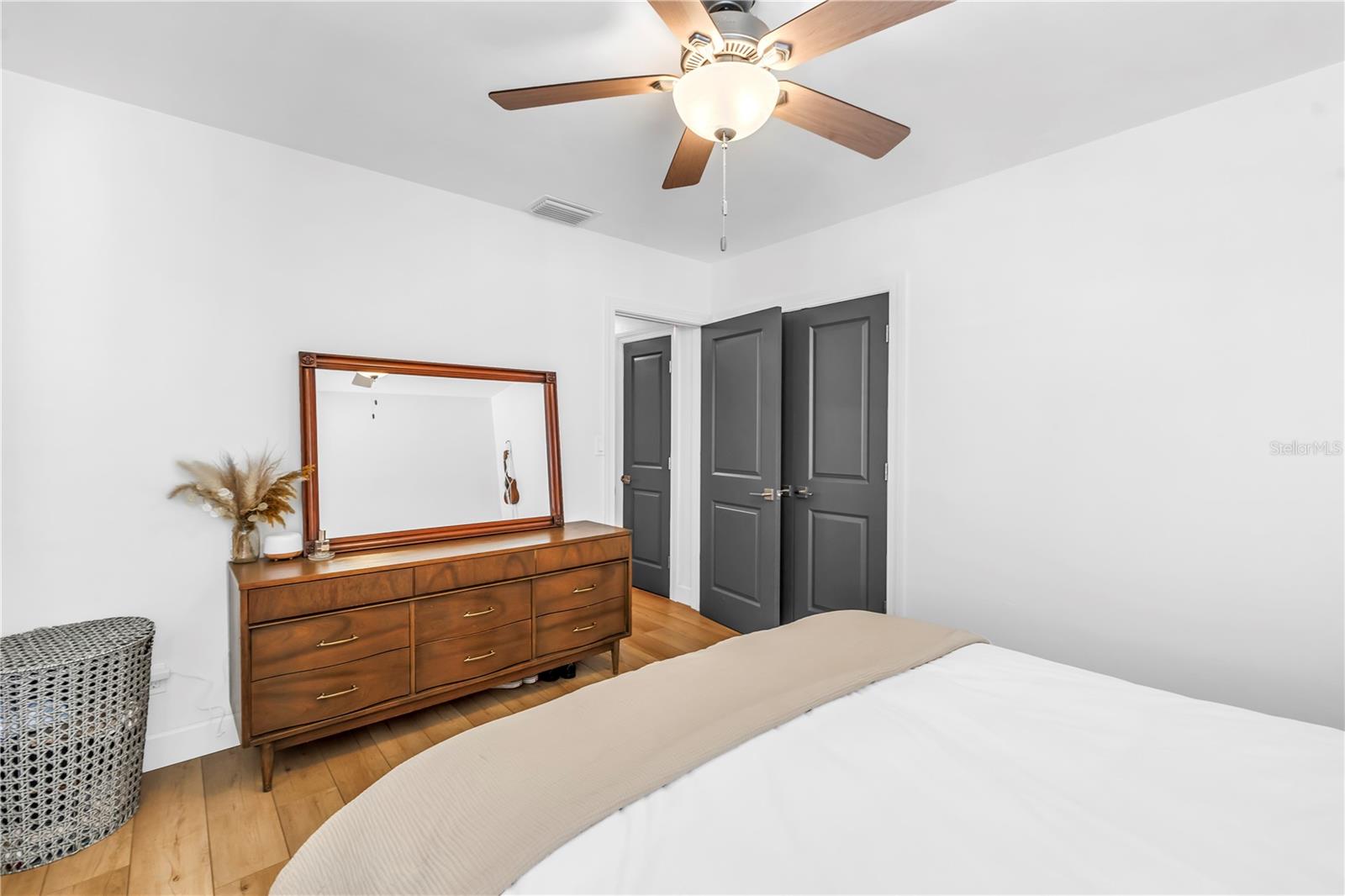 AVALON - Residential Lease