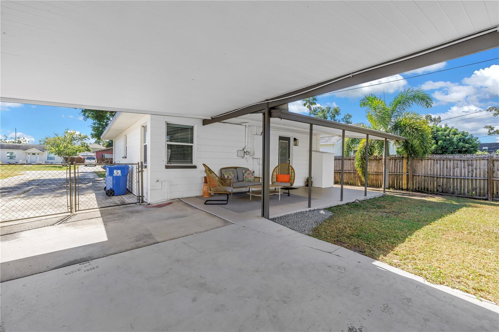 AVALON - Residential Lease