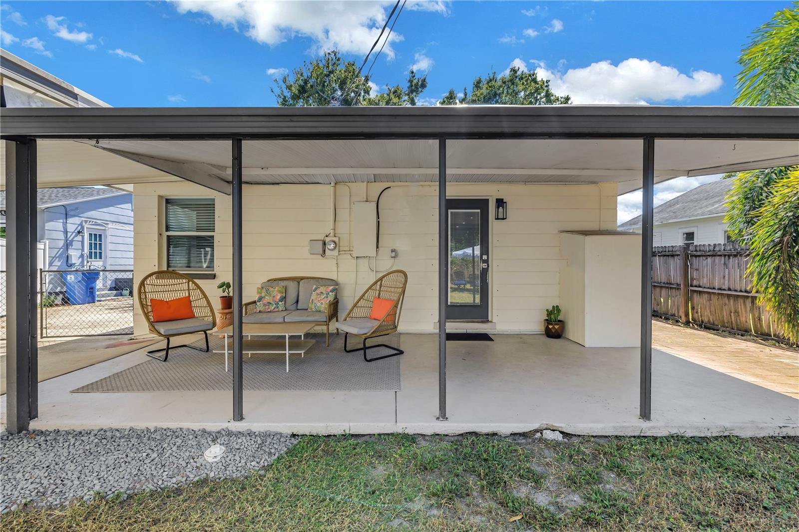 AVALON - Residential Lease