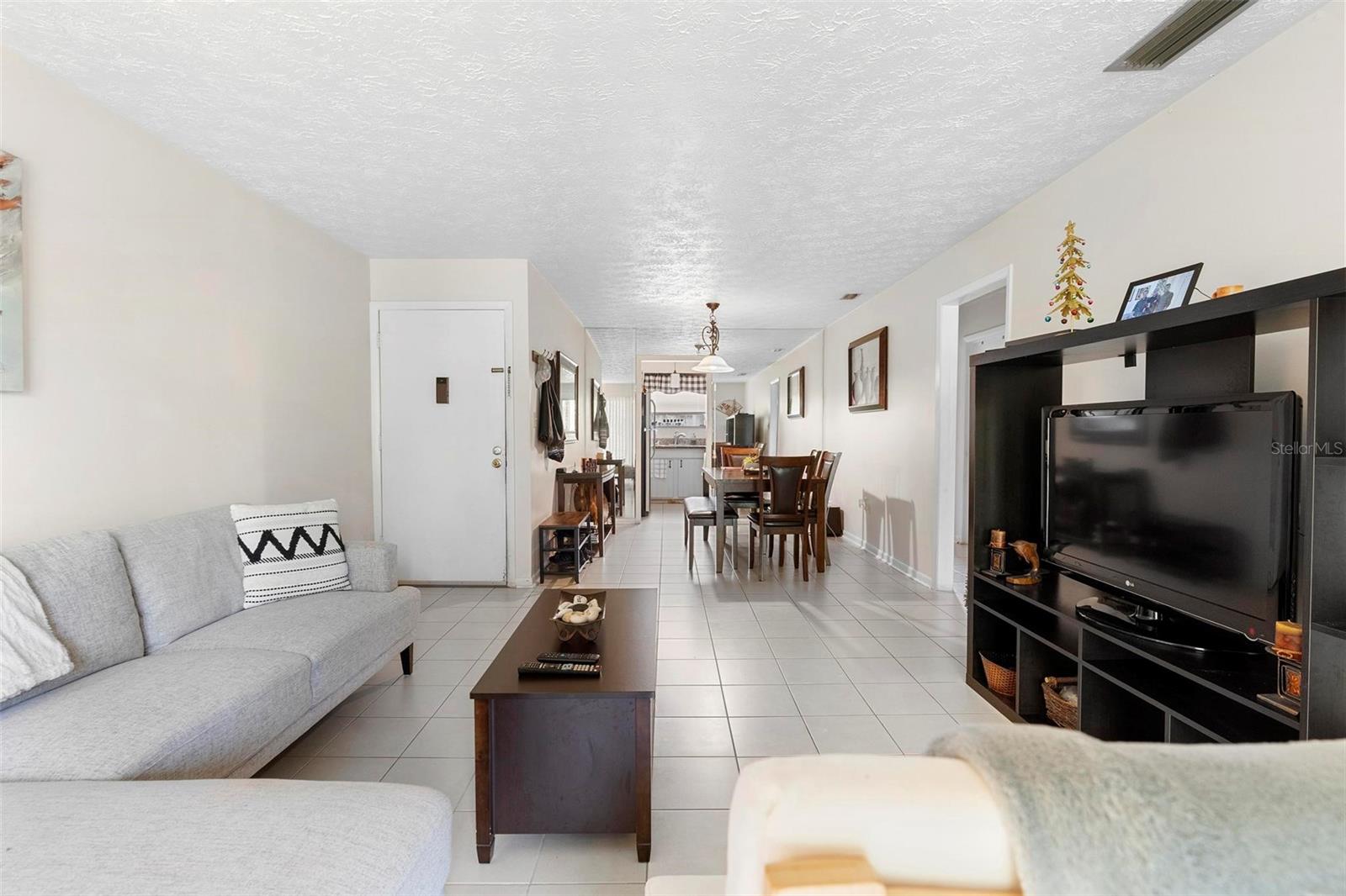4376 LAKE UNDERHILL ROAD C