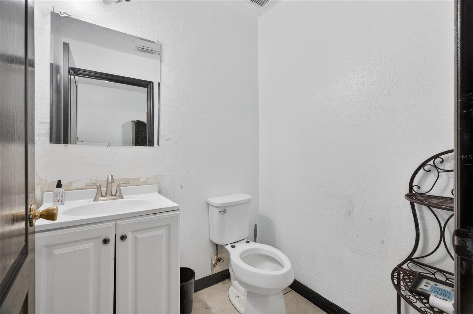 MASCOTTE GARDENS AT LAKE JACKSON RIDGE - Residential