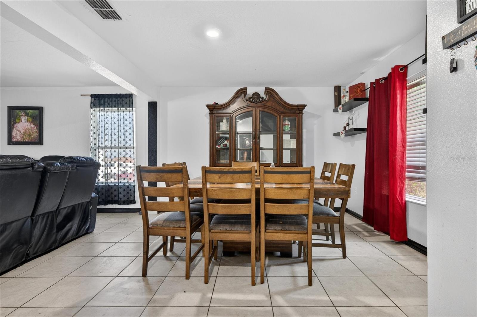 MASCOTTE GARDENS AT LAKE JACKSON RIDGE - Residential